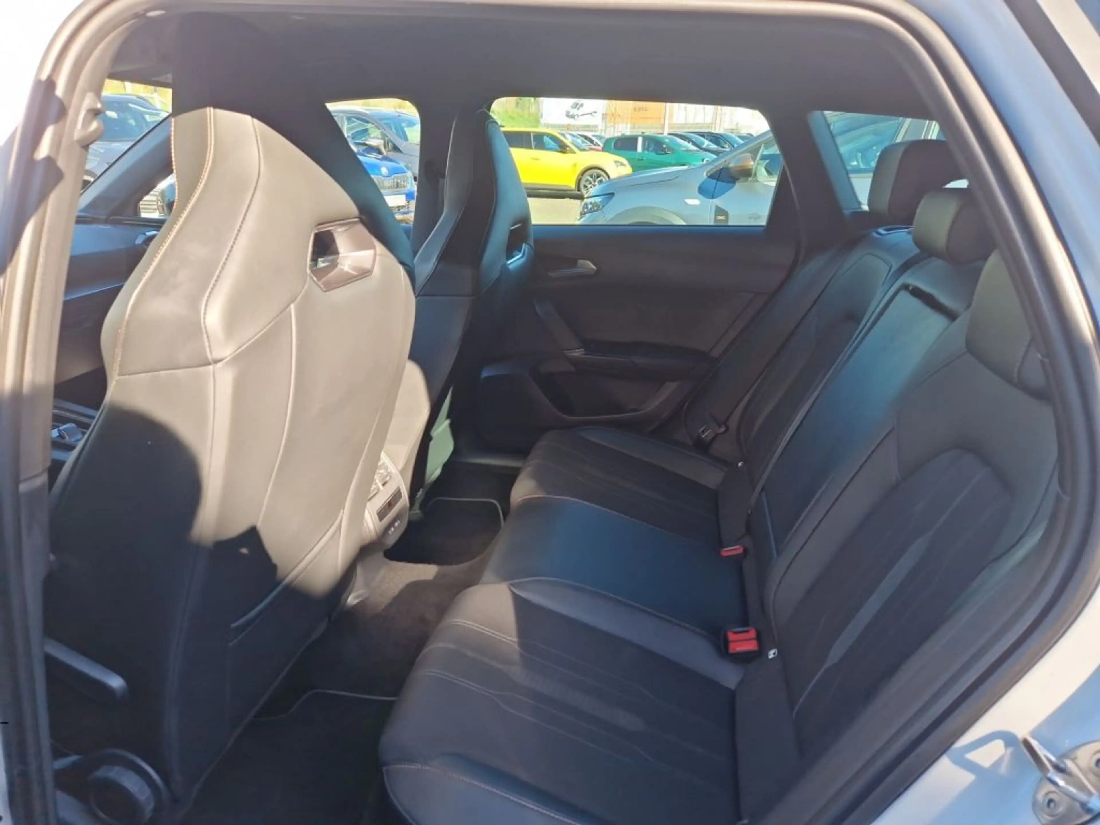 CUPRA Leon Sportstourer 1.4 e-Hybrid (180 kW System) VZ — photo 12