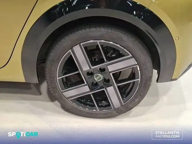 Lancia Ypsilon view 11