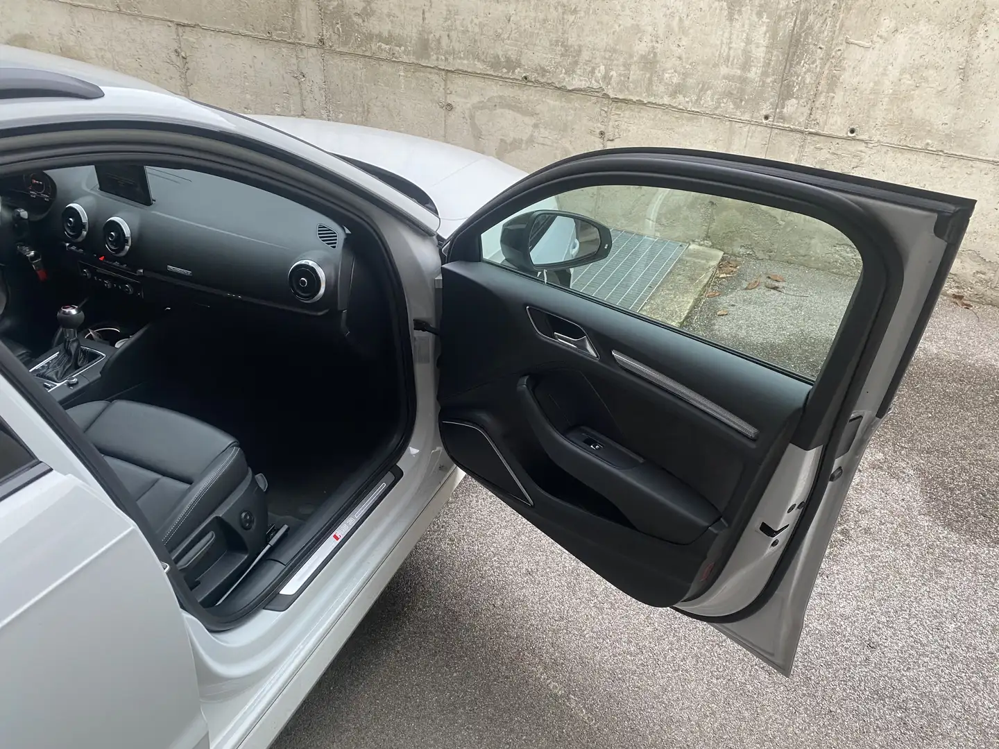 Audi RS3 Sportback 2.5 tfsi quattro s-tronic - 2