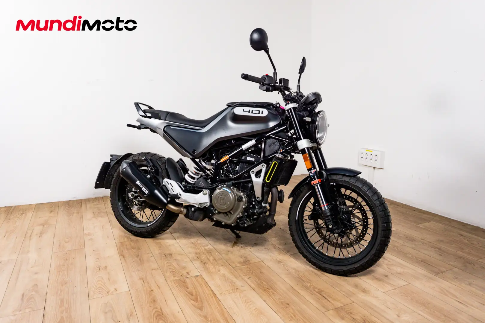 Husqvarna Svartpilen - 2