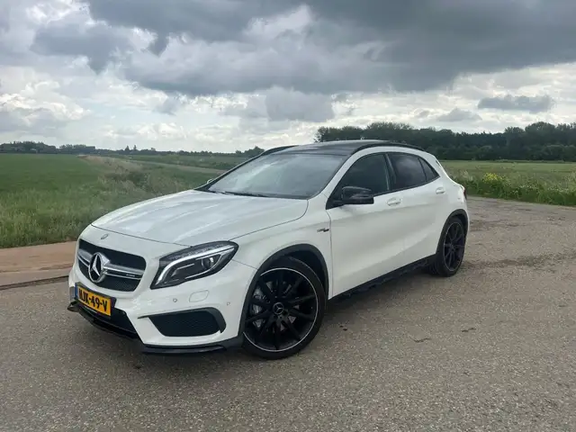 Mercedes-Benz GLA 45 AMG 4M. Prem.