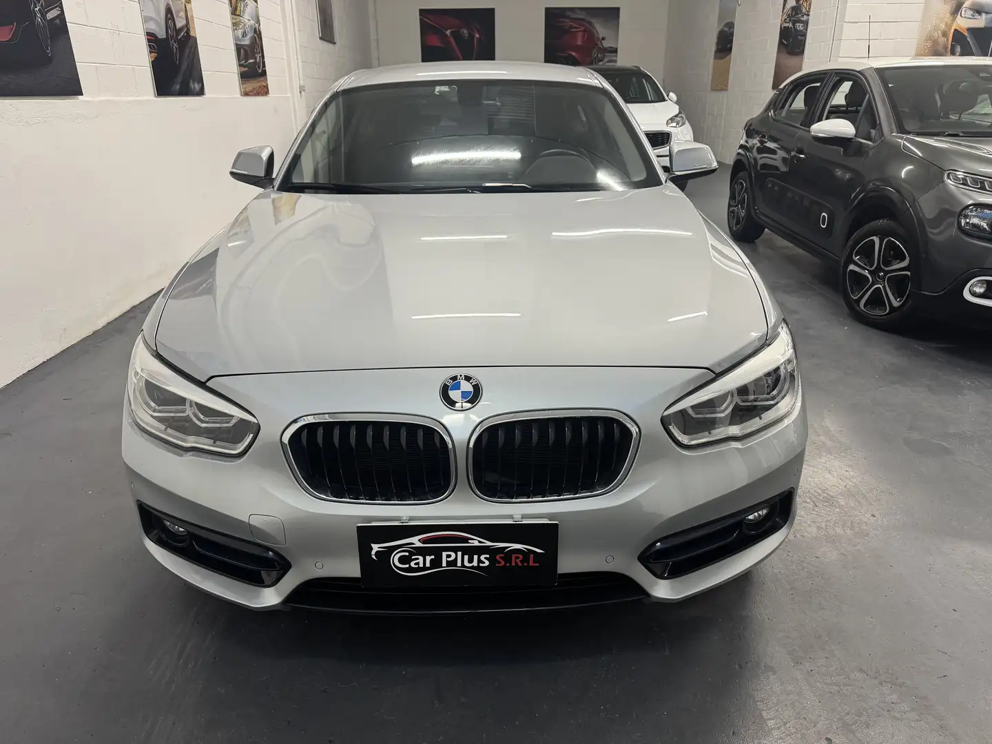 BMW 120 120i Sport 3p Argent - 2