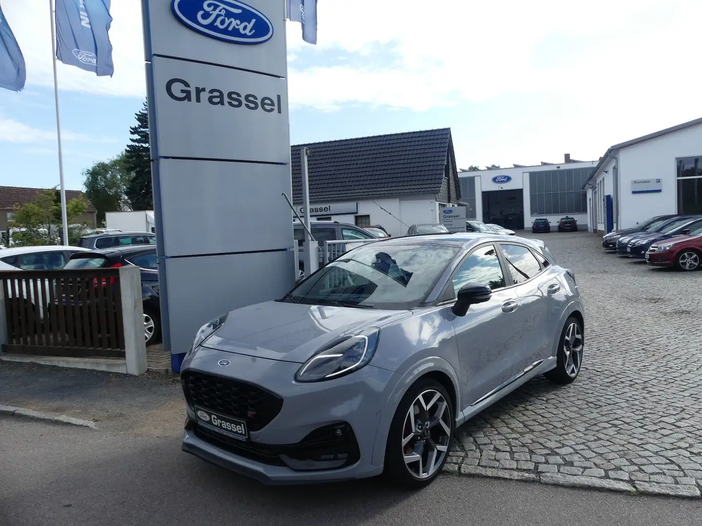 Ford Puma ST X Grau - 1