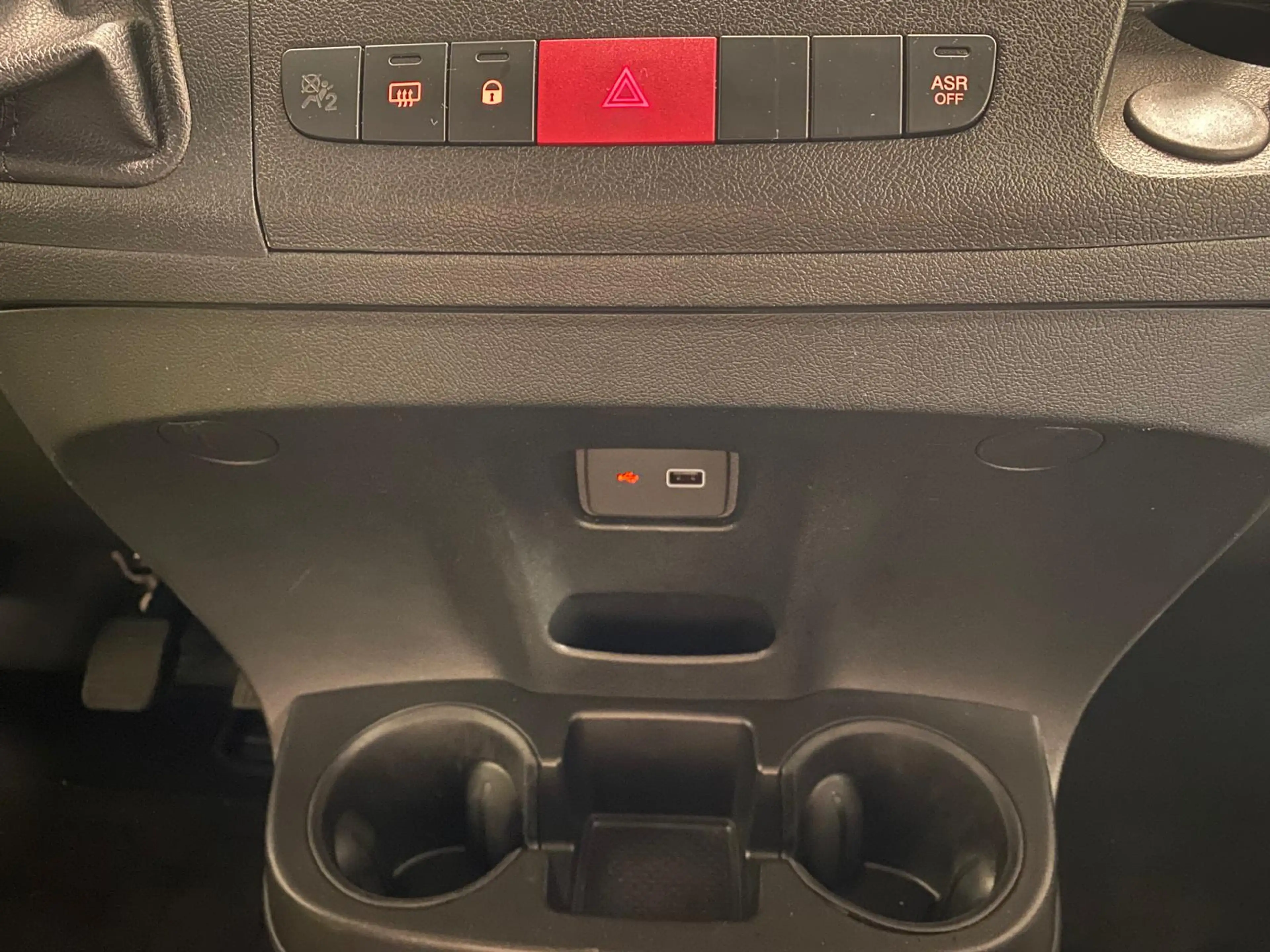 Peugeot Boxer 2.0 HDI 96KW — photo 21