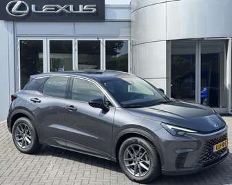 2WD STOELVERW STUURVERW PARK-SENSOR BLIND-SPOT CAR