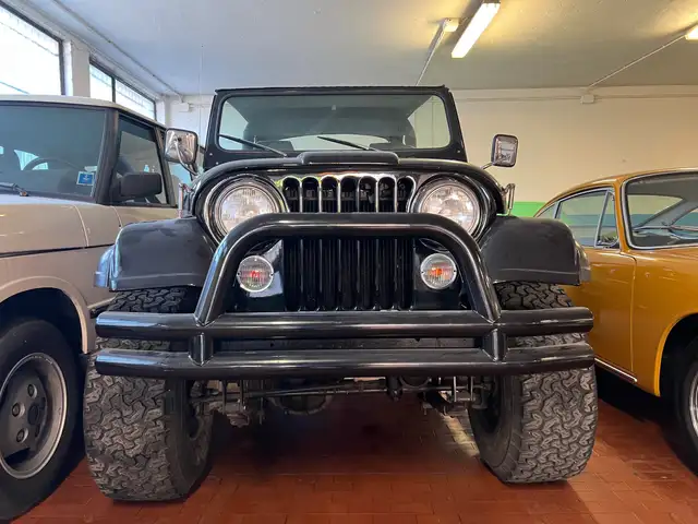 Jeep CJ-5 Renegade
