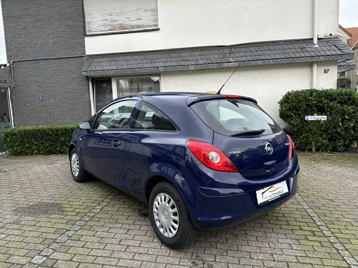 Opel Corsa 1.2 Selection*AUTOMATIK*KLIMA*TÜV*GEPFLEGT Bleu - 2