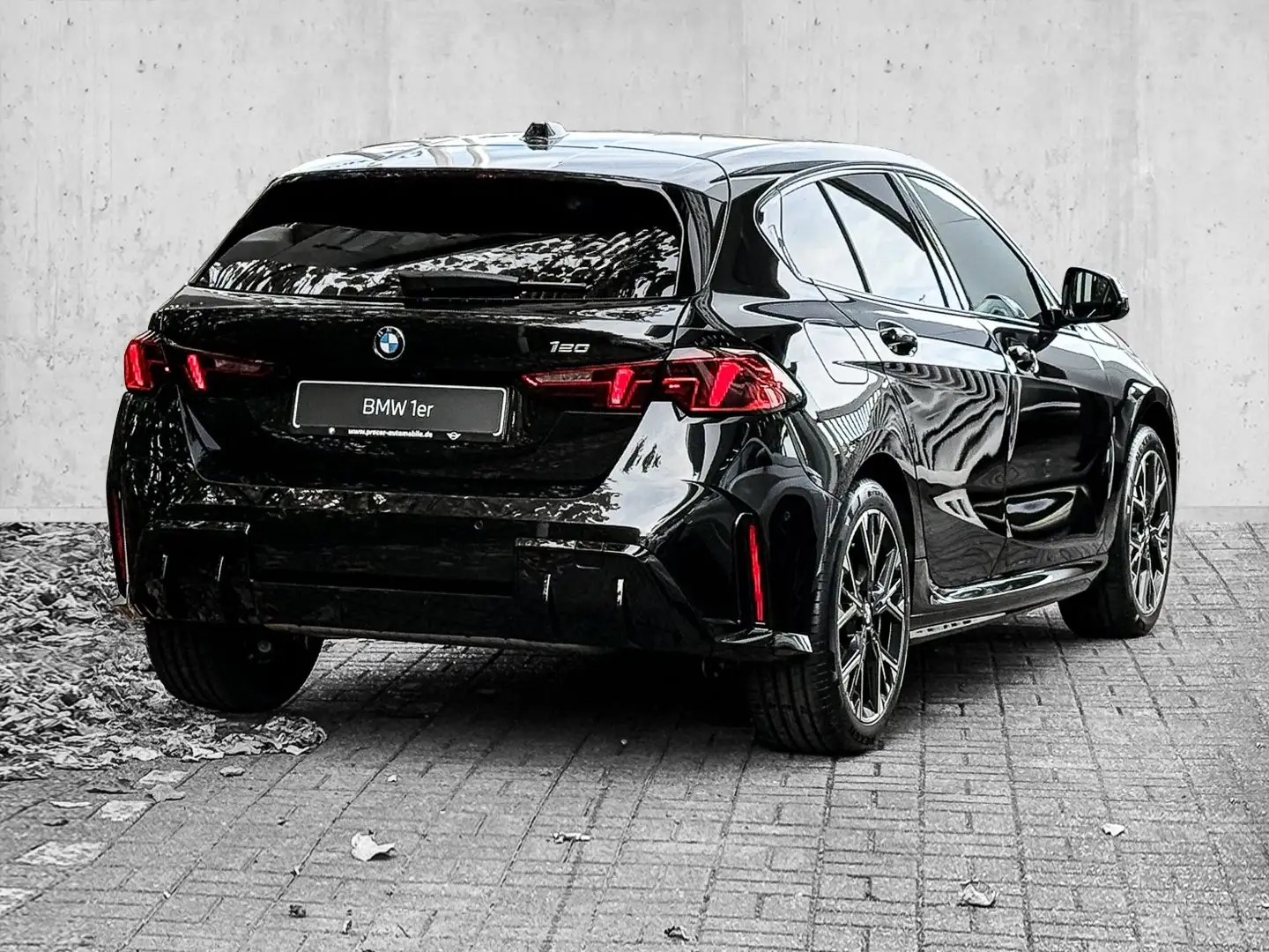 BMW 120 M Sport Design * Rückfahrkamera * Sitzheizung für Schwarz - 2