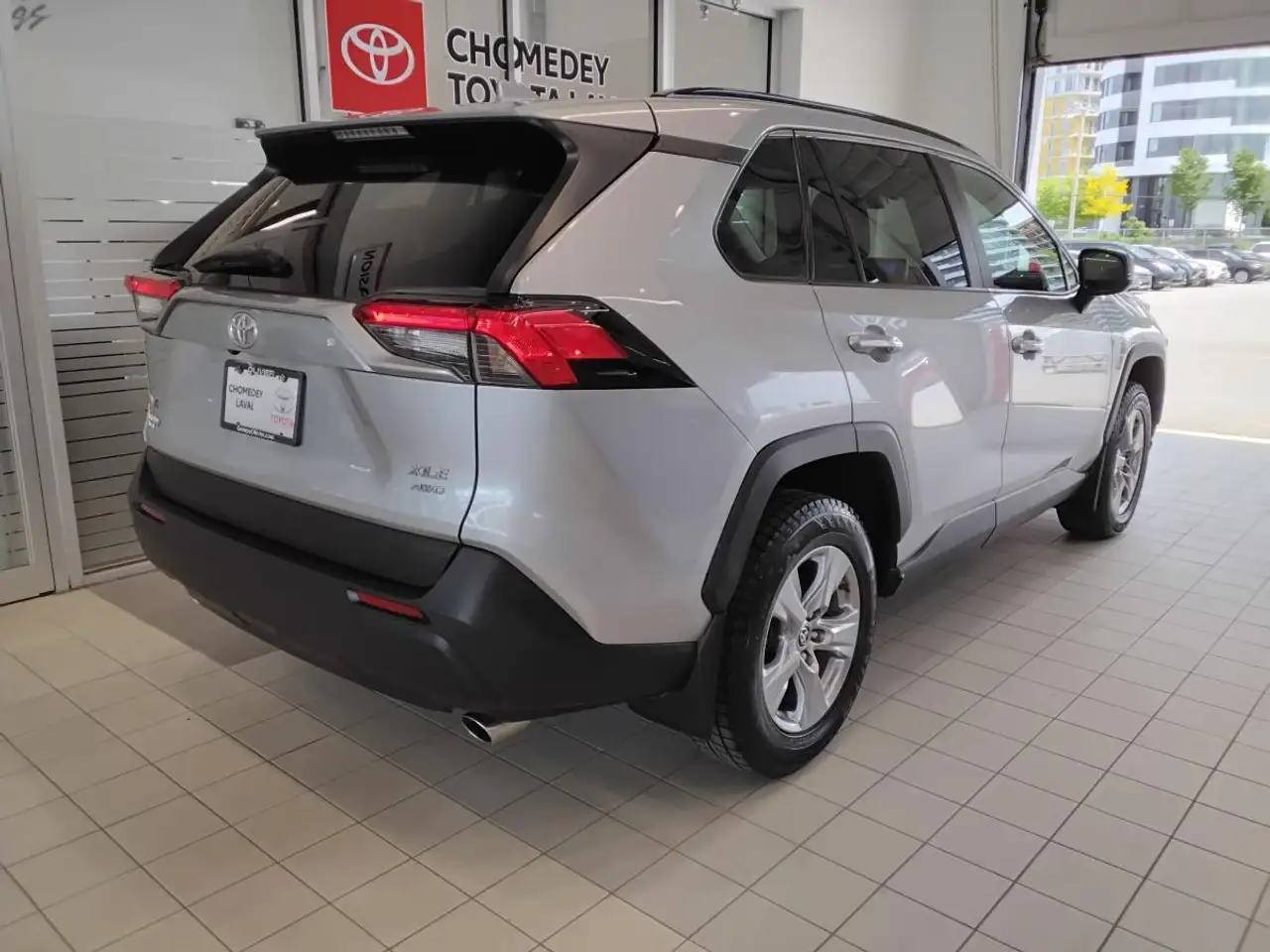 Toyota RAV 4 снимка Toyota RAV 4
