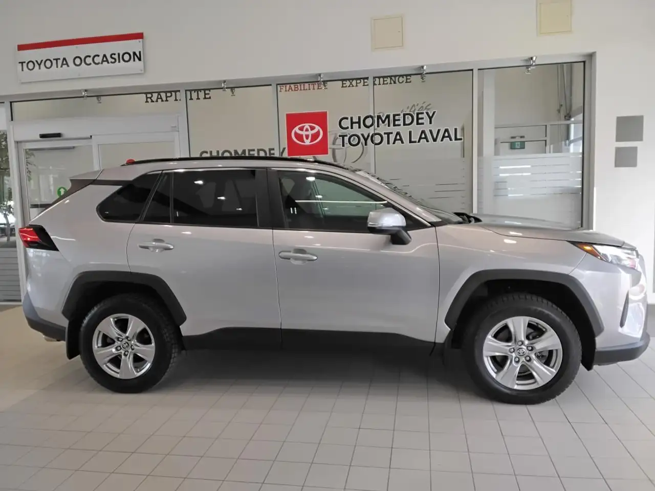 Toyota RAV 4 снимка Toyota RAV 4
