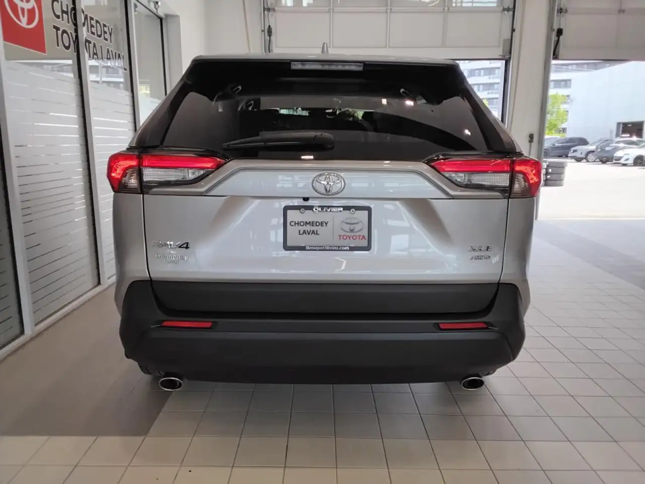 Toyota RAV 4 снимка Toyota RAV 4
