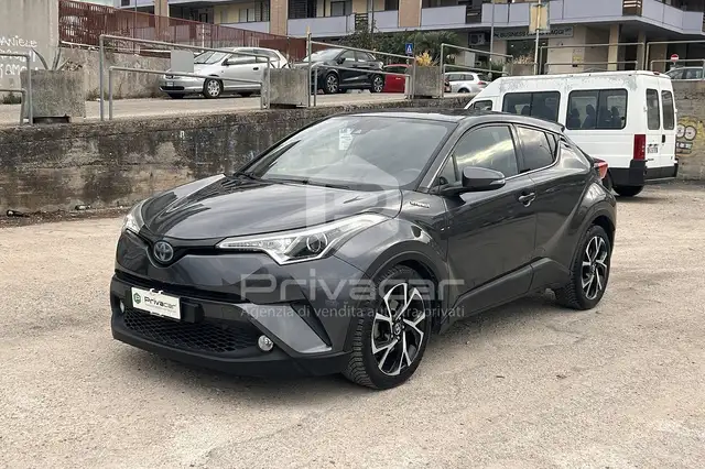 Toyota C-HR C-HR 1.8 Hybrid E-CVT Trend