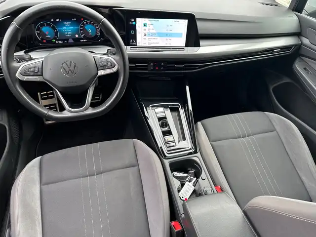 Volkswagen Golf view 15