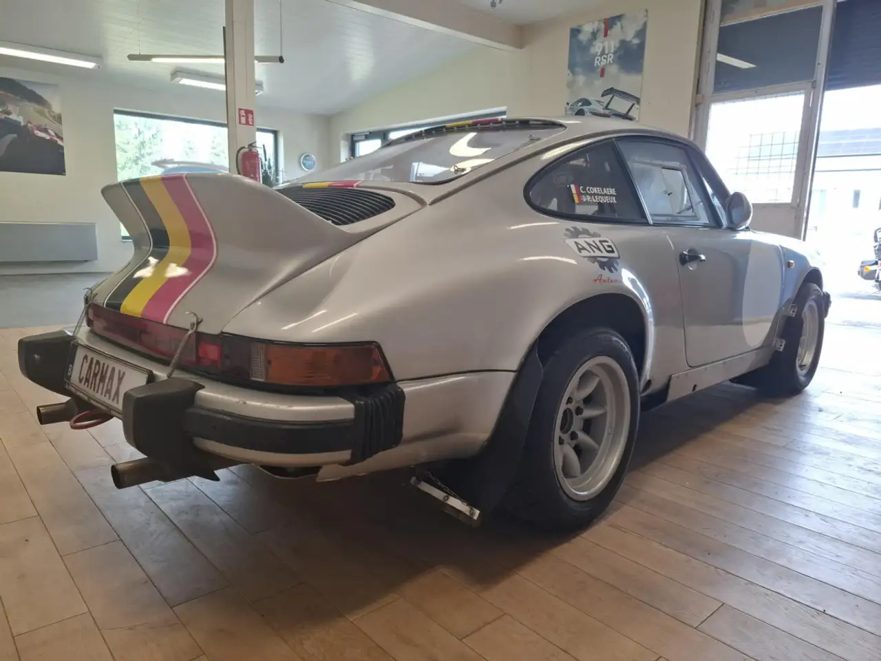 Porsche 911 SC 3.0 Gr4 Caruso, foto 3