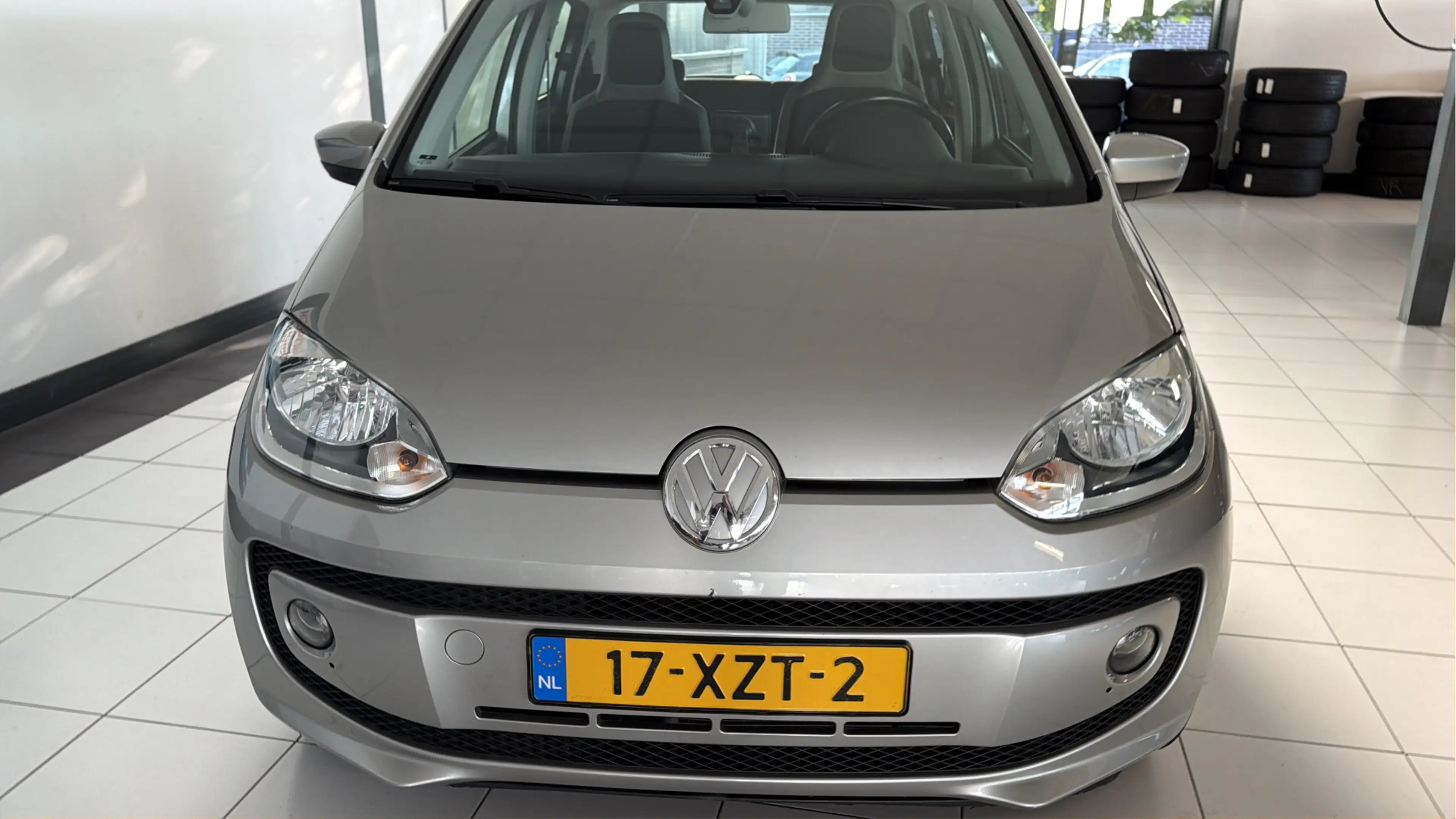 Volkswagen up! 1.0 high up! 5 DRS Automaat Airco / navigatie — photo 6