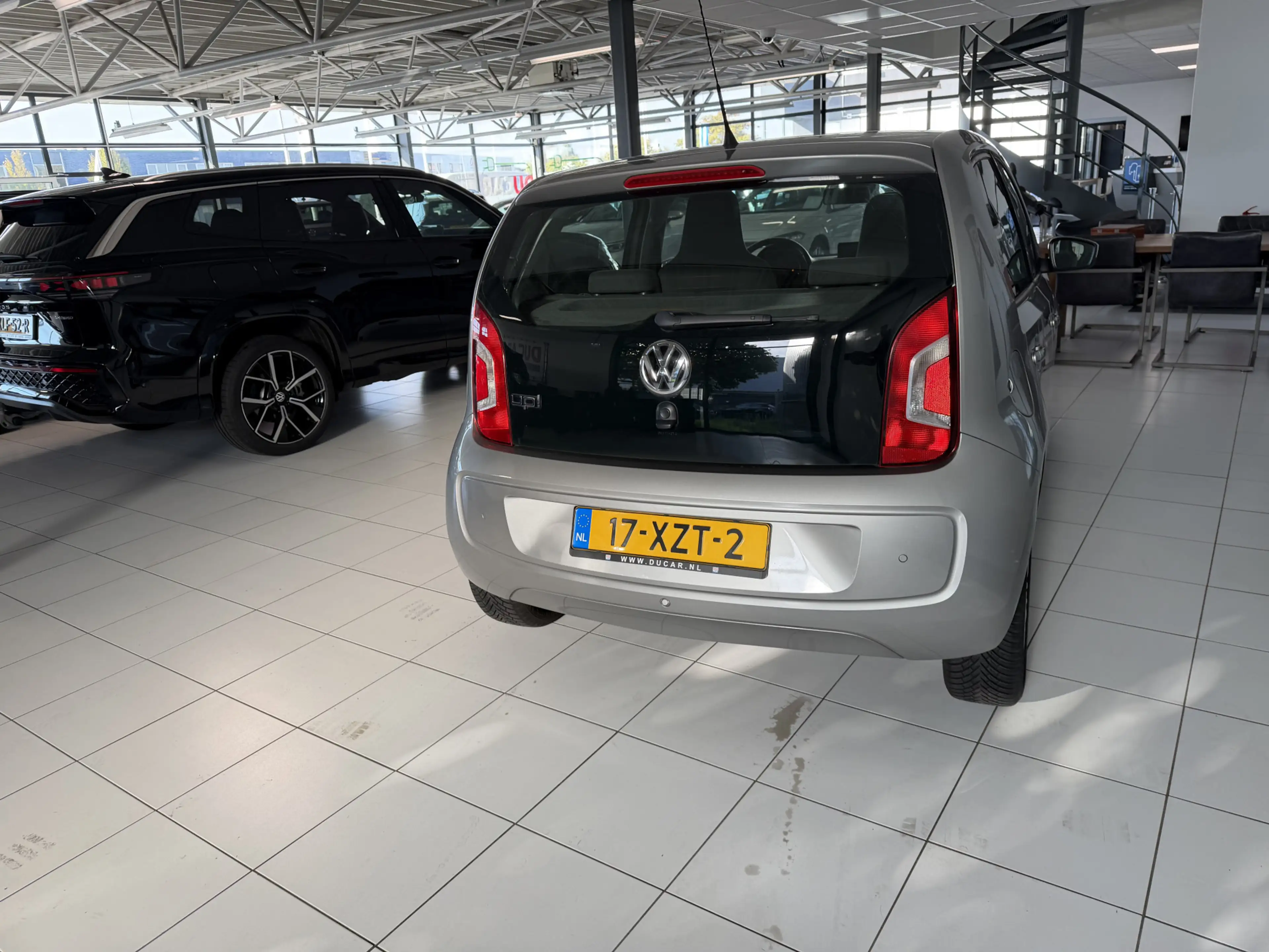 Volkswagen up! 1.0 high up! 5 DRS Automaat Airco / navigatie — photo 4
