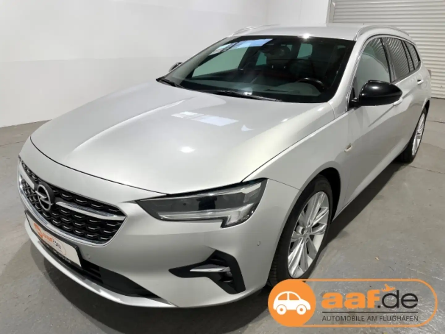 Opel Insignia ST 2.0 CDTI Business Elegance Automatik EU6d Navi Argent - 1