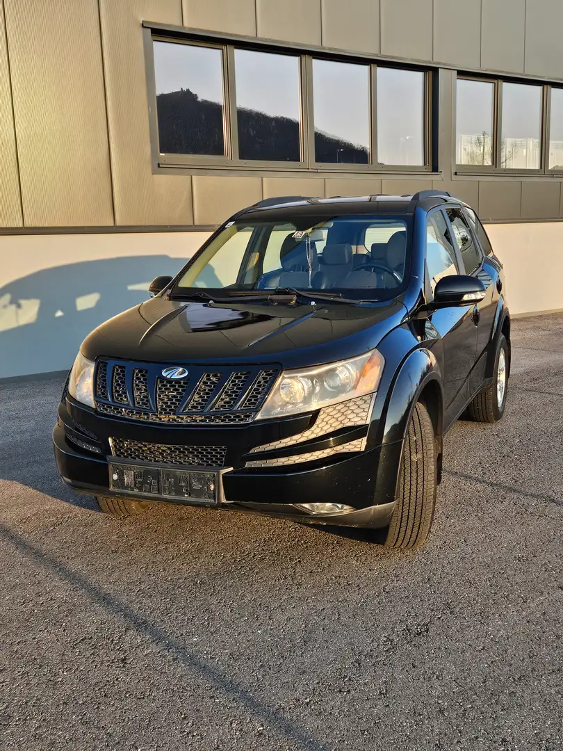 Mahindra XUV500 XUV 500 2,2 Hawk TurboDiesel 2WD W8 7 Sitzer Hawk Schwarz - 1