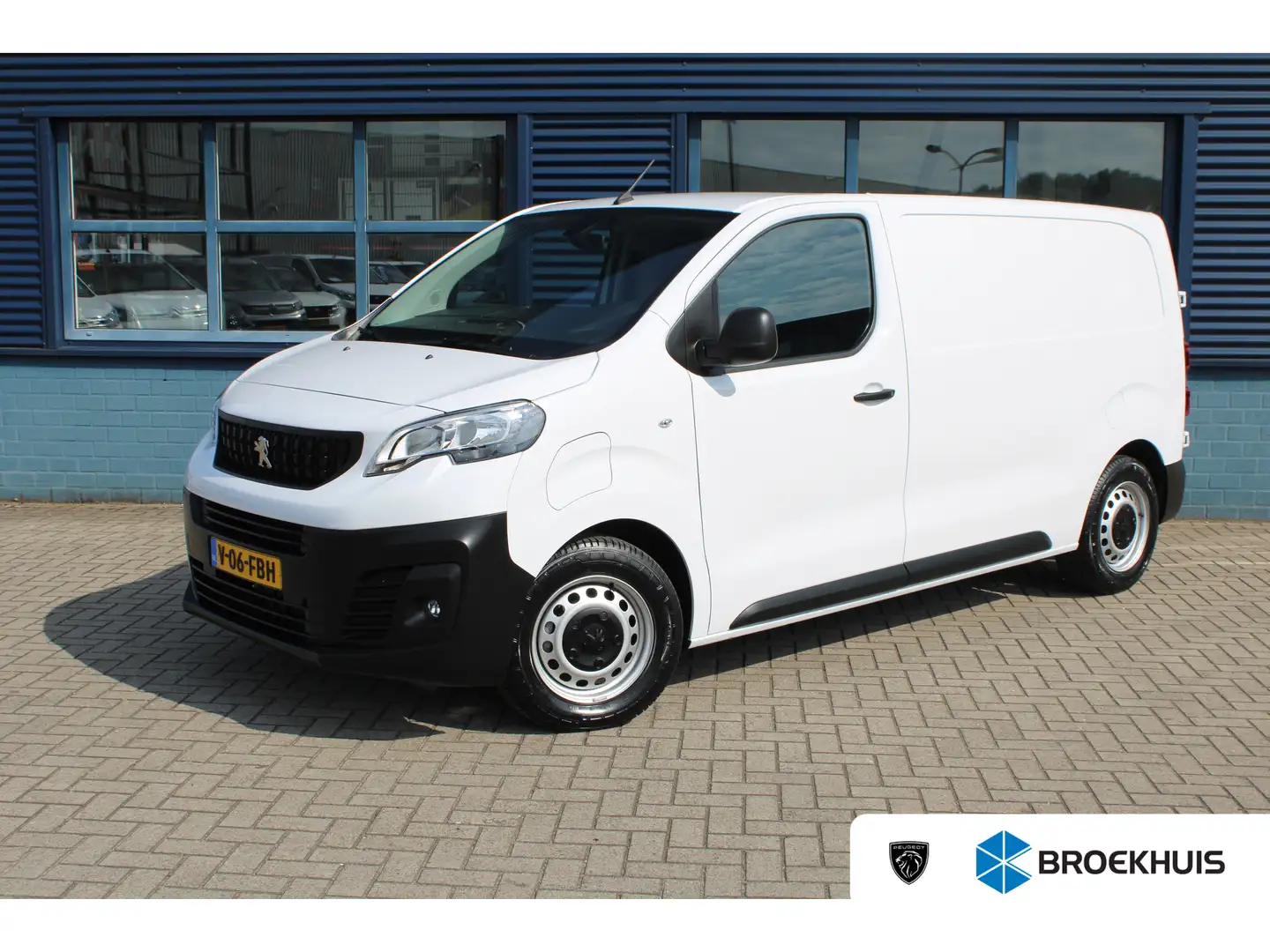 Peugeot e-Expert EV L2 75 kWh | NAVIGATIE | SENSOREN | BETIMMERING Weiß - 1