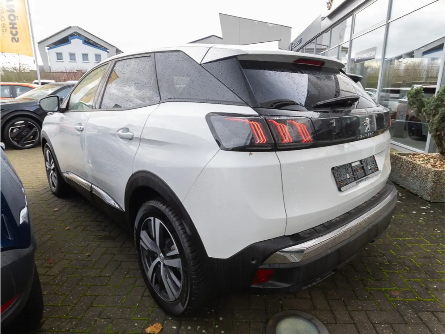 Peugeot 3008 Hybrid 136 Allure Pack +ALLW+PDC+RFK+SHZ+ACC+ Blanc - 2