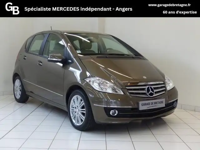 Mercedes-Benz A 180 180 CDI Elégance CVT