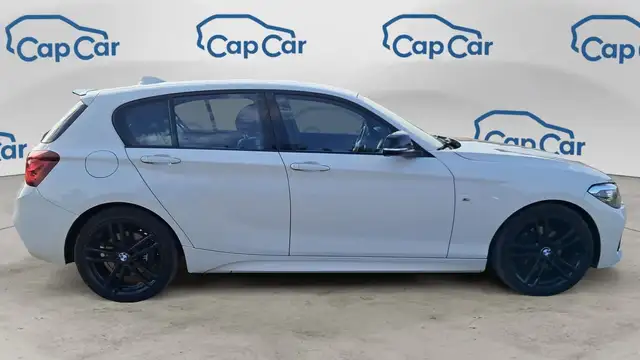 BMW 1 Series view 4