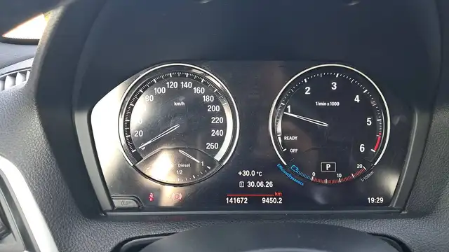 BMW 1 Series view 12