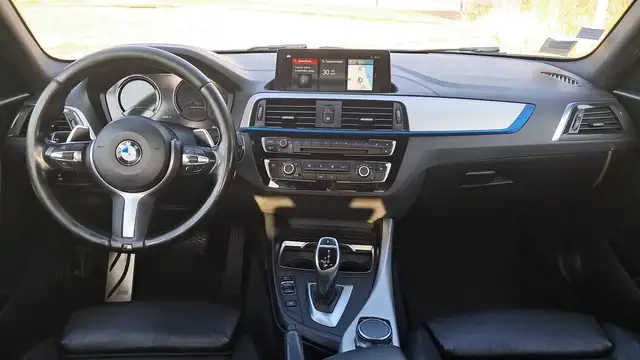 BMW 1 Series view 11