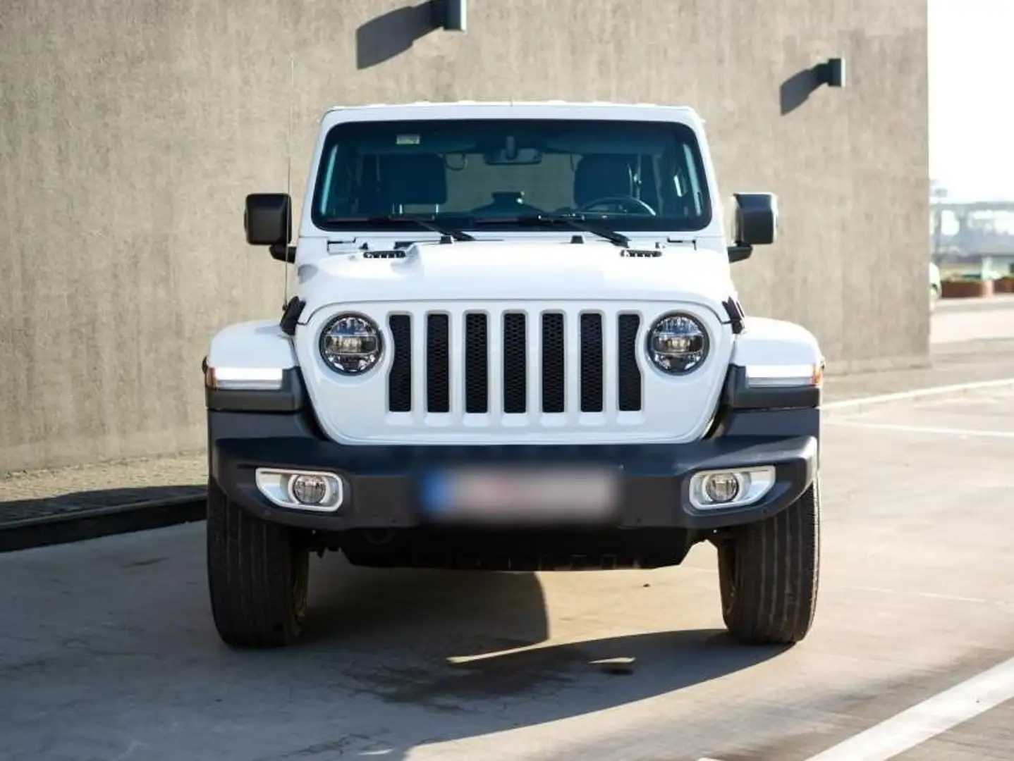 Jeep Wrangler Wrangler Unlimited 2.2CRDi Hardtop AWD Aut. Sahara Weiß - 2