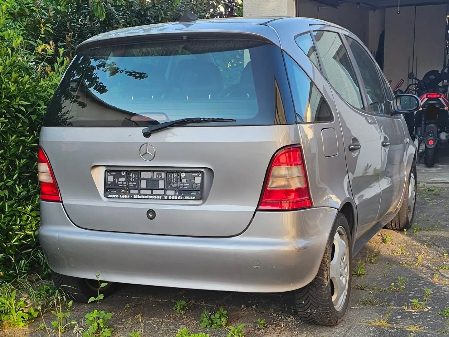 Mercedes-Benz A 190 A-Klasse Avantgarde Silber - 2