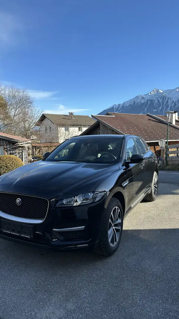 Jaguar F-Pace F-Pace 30d AWD R-Sport Aut. R-Sport Schwarz - 2