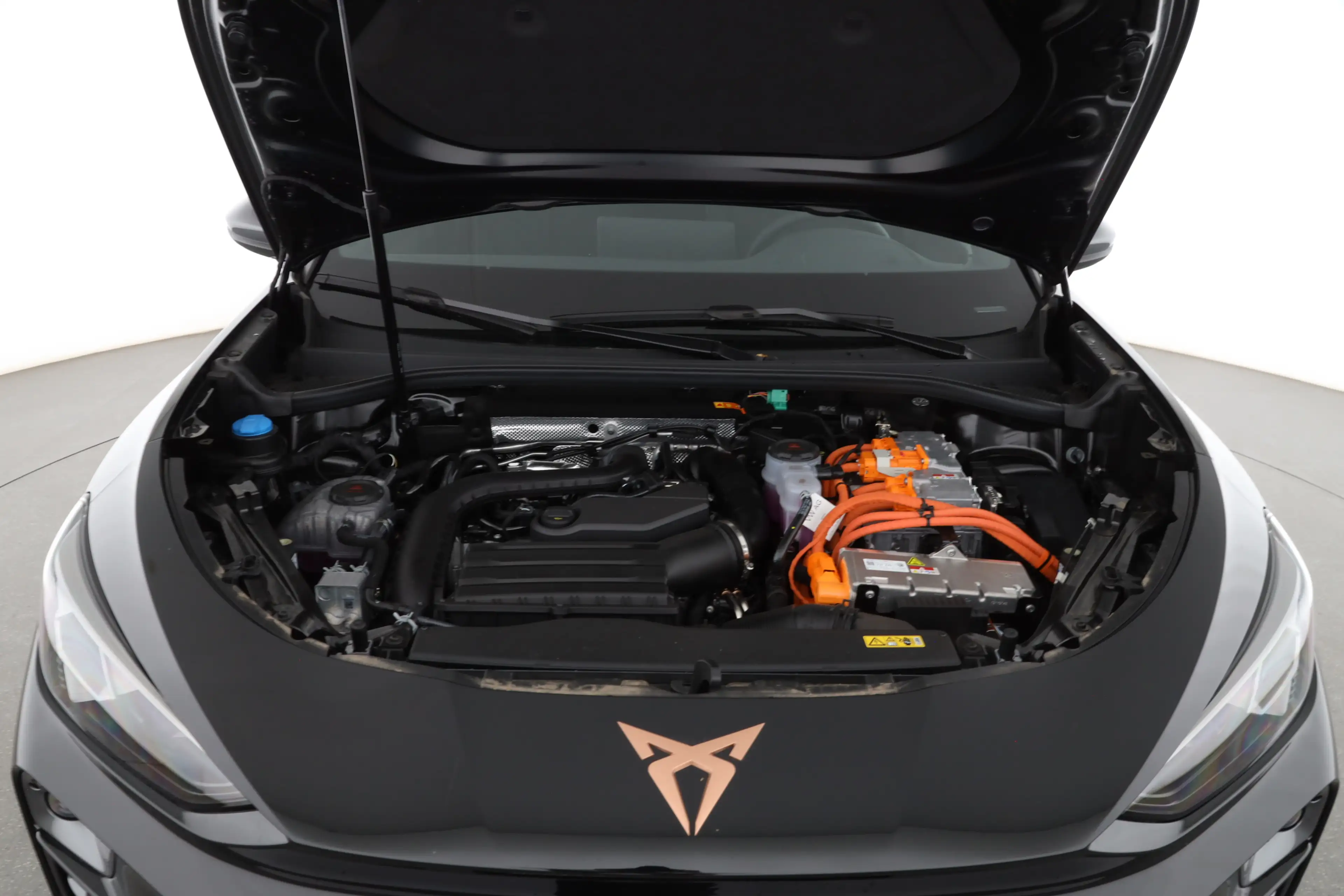 CUPRA Terramar 1.5 e-Hybrid DSG | Business Paket Plus — photo 8
