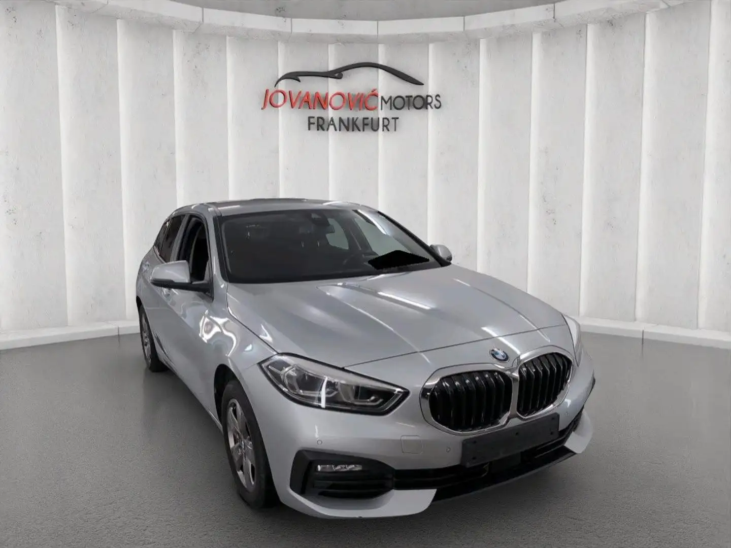BMW 116 dA Advantage,MFLR,LED,NAVI,PDCx2*2 Silber - 2