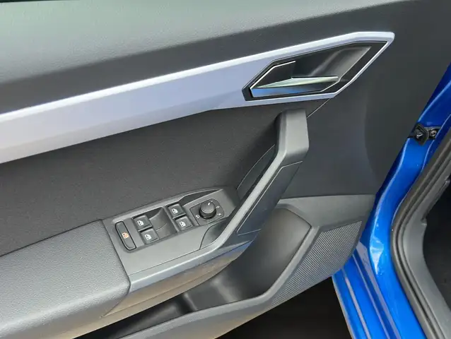 Seat Ibiza view 11