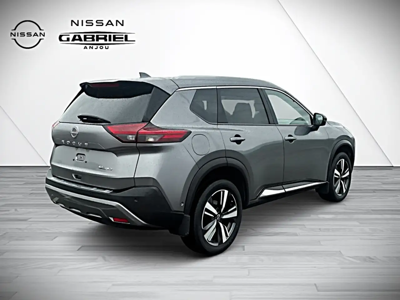 Nissan Rogue снимка Nissan Rogue
