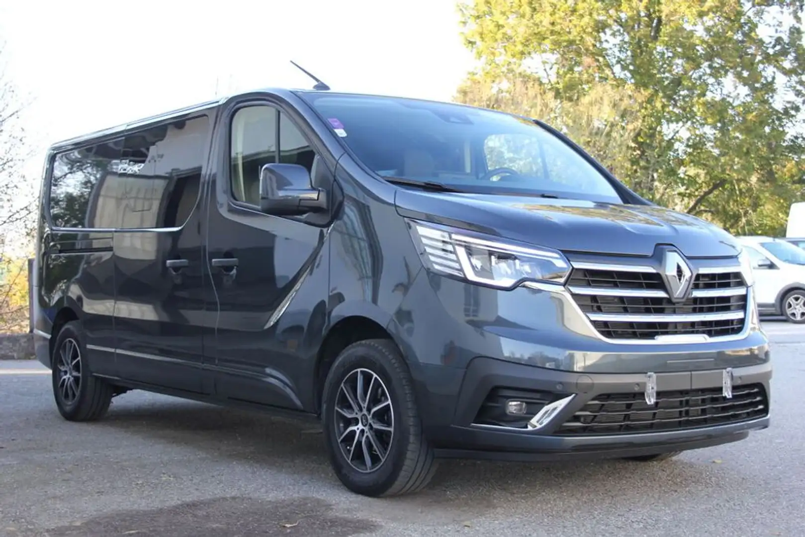 Renault Trafic L2H1 Doka 3,0t Blue dCi 170*Neuwagenzustand Gris - 1
