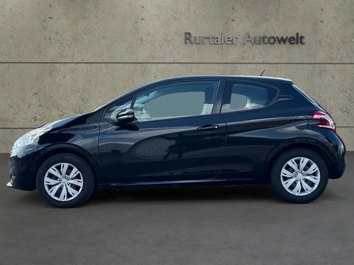 Peugeot 208 Active *KLIMA*PDC*BLUET.*E-PAKET*TEMP.*TÜV* Noir - 2