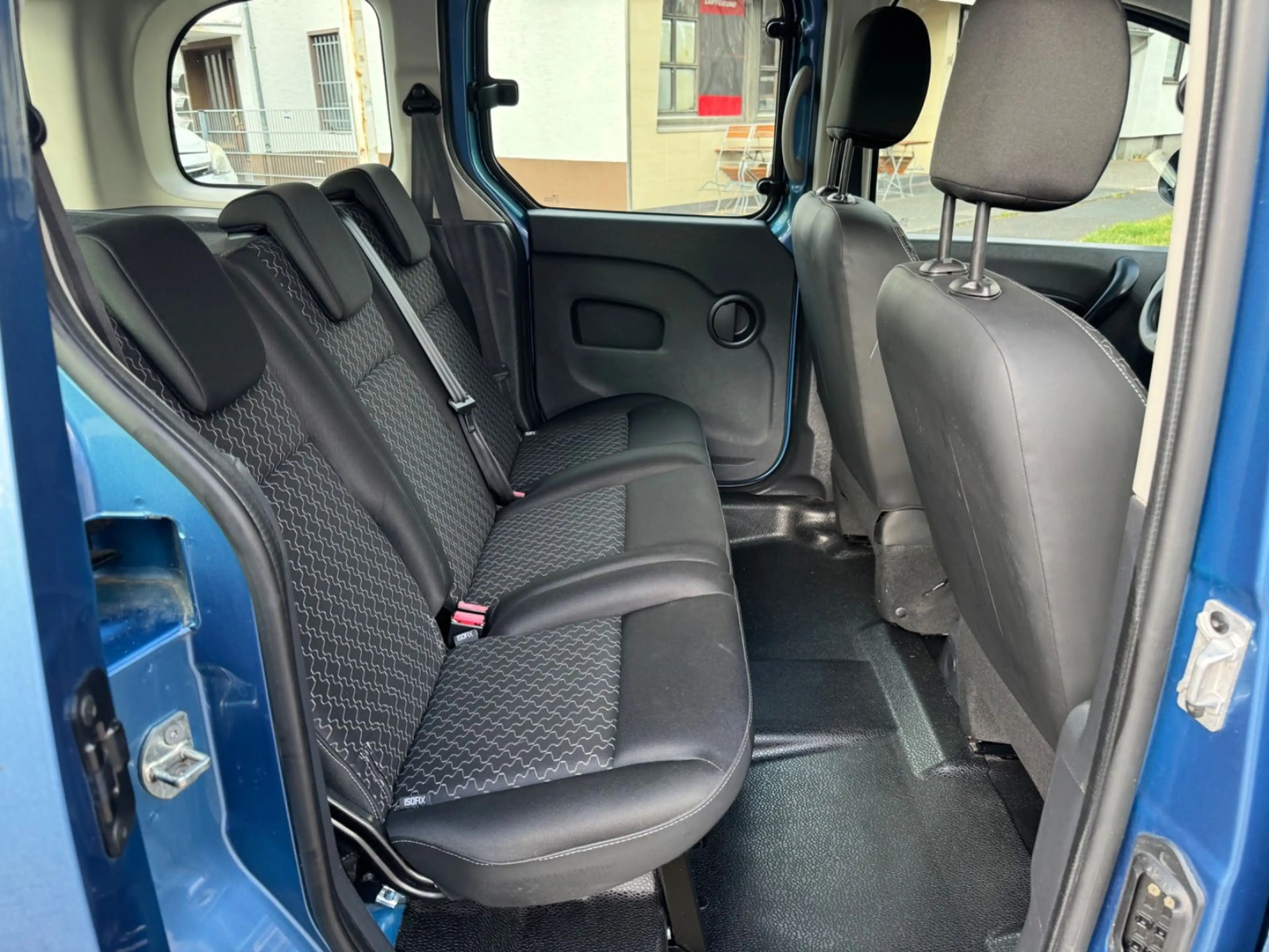 Renault Kangoo 1.2 TCe*LPG*5-SITZER*2xSCHIEBETÜR*EURO 6 — photo 13