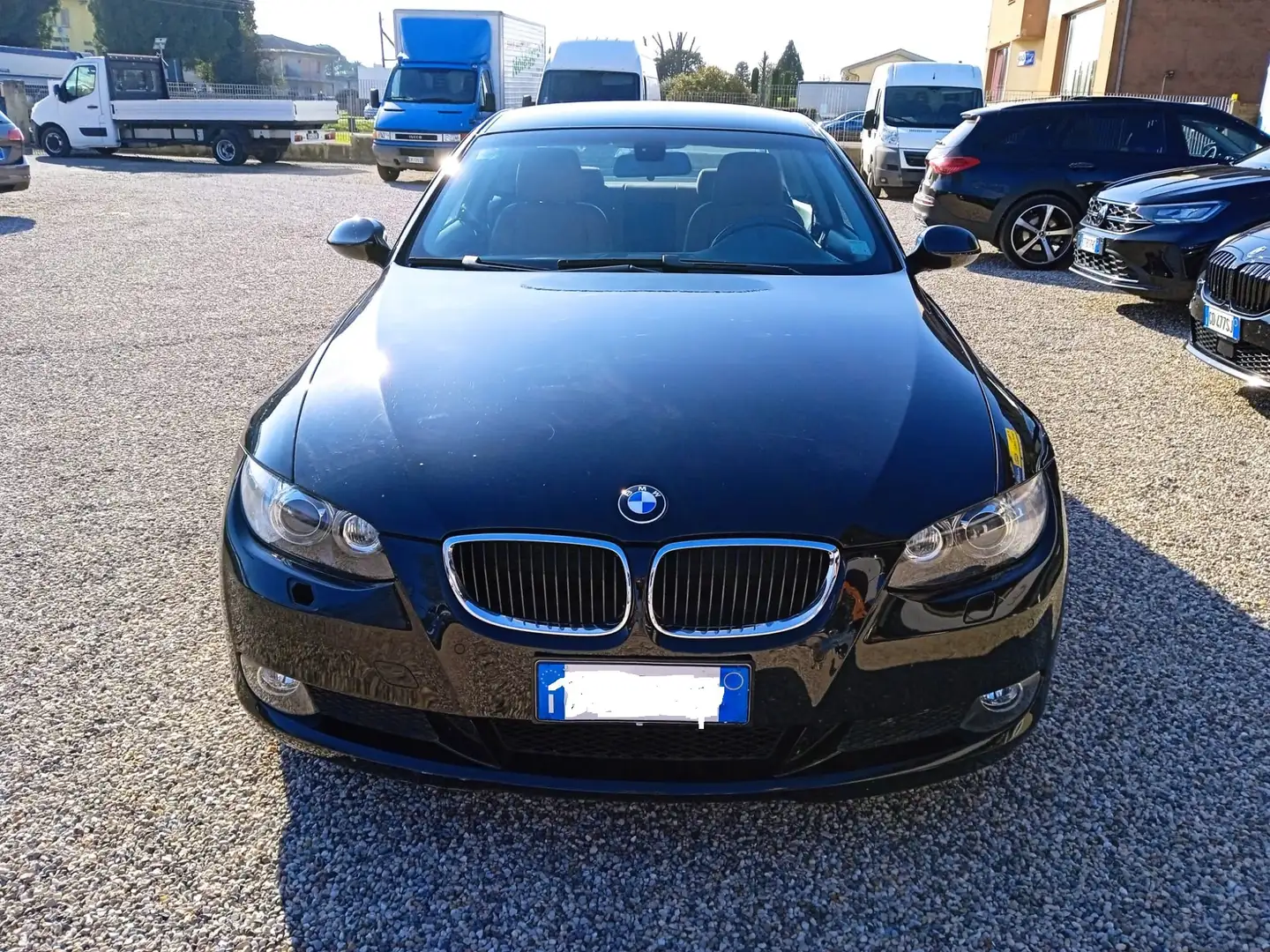 BMW 320 320d Coupe Attiva 177cv Negro - 2