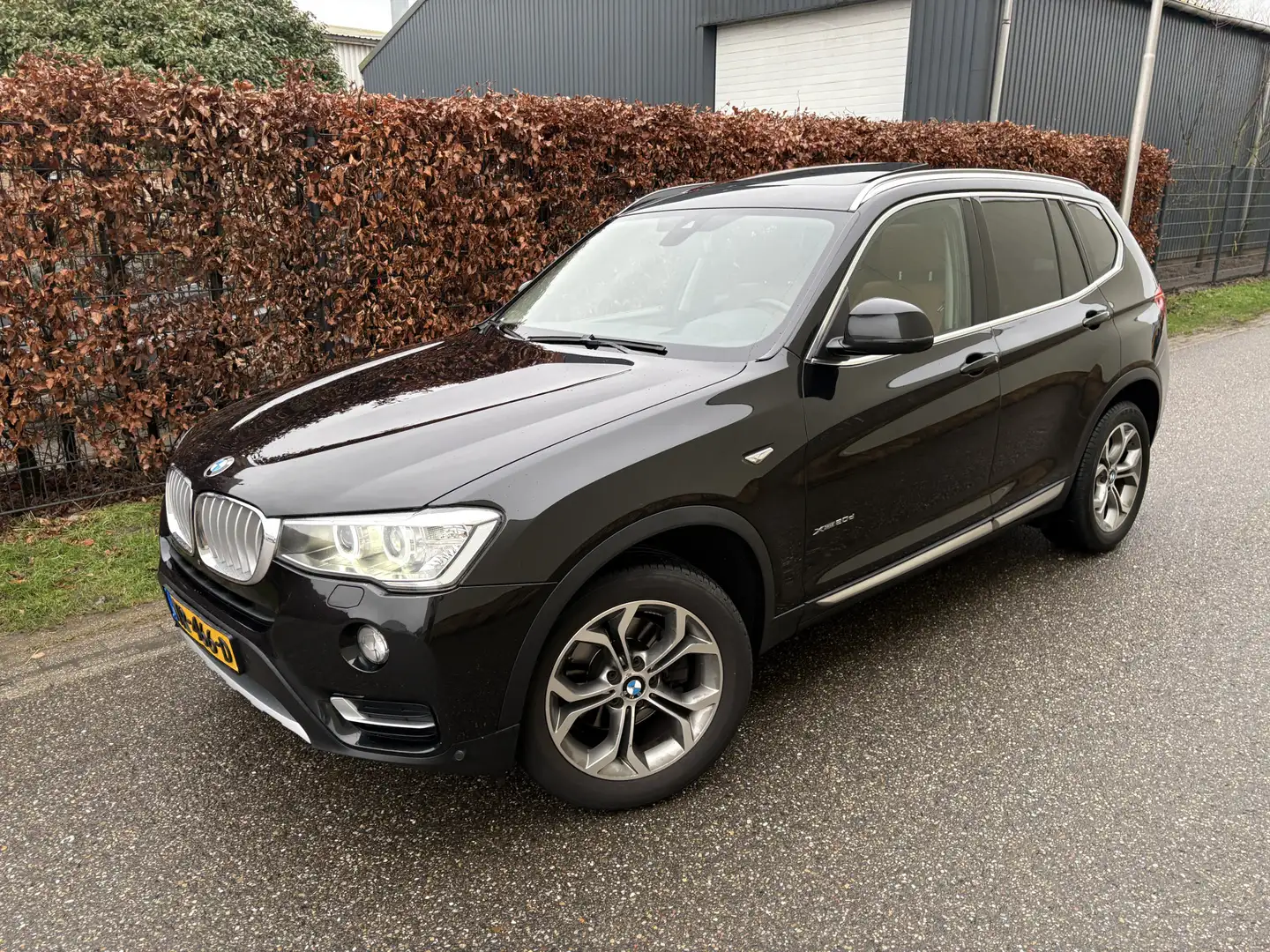 BMW X3 xDrive20d Centennial High Executive / AUTOMAAT / L Schwarz - 2