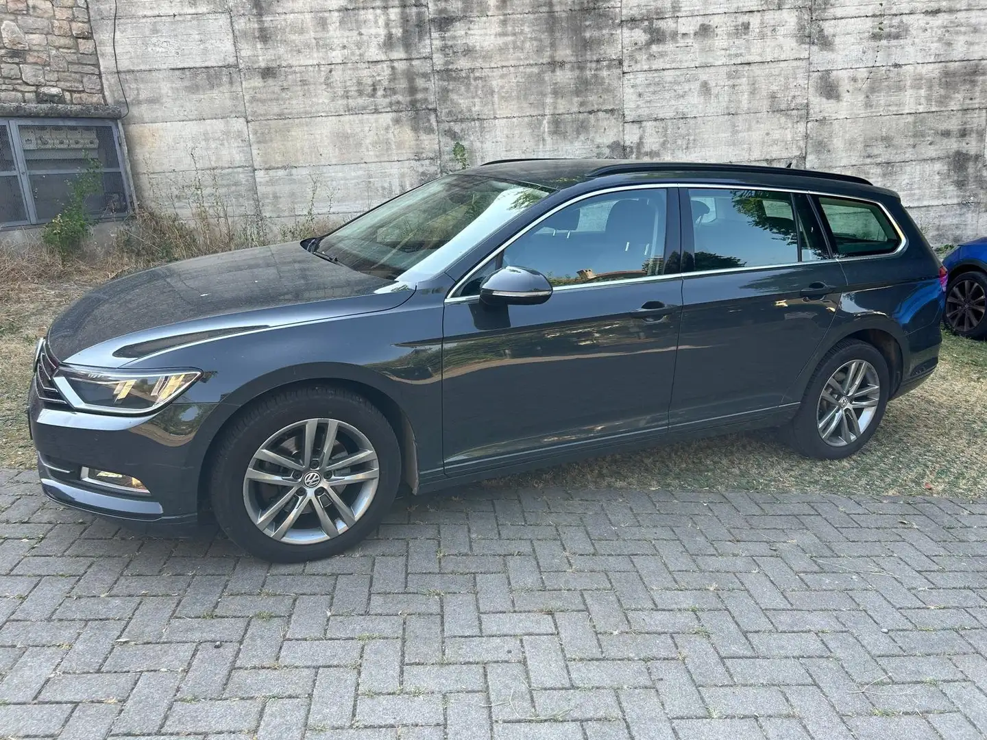 Volkswagen Passat Variant 1.6 business 120cv euro 6 Grigio - 2