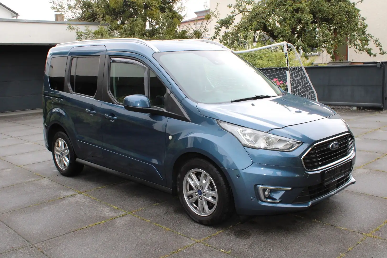 Ford Tourneo Connect Titanium*TEMPO/CAM/NAVI/DAB* Blau - 2
