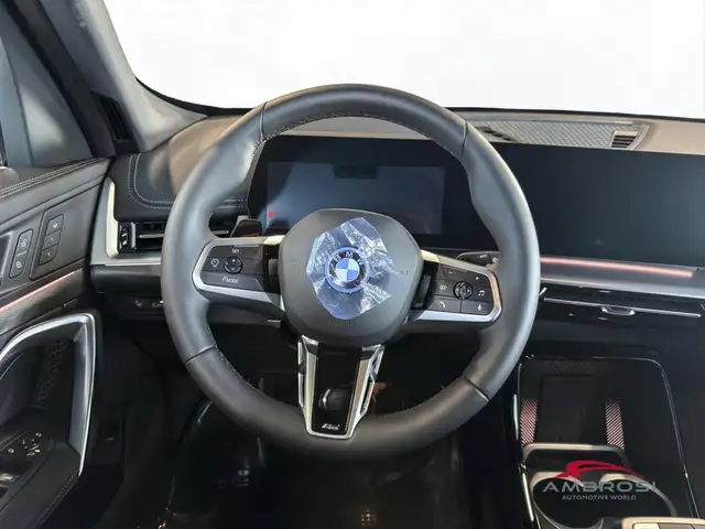 BMW iX1 view 14