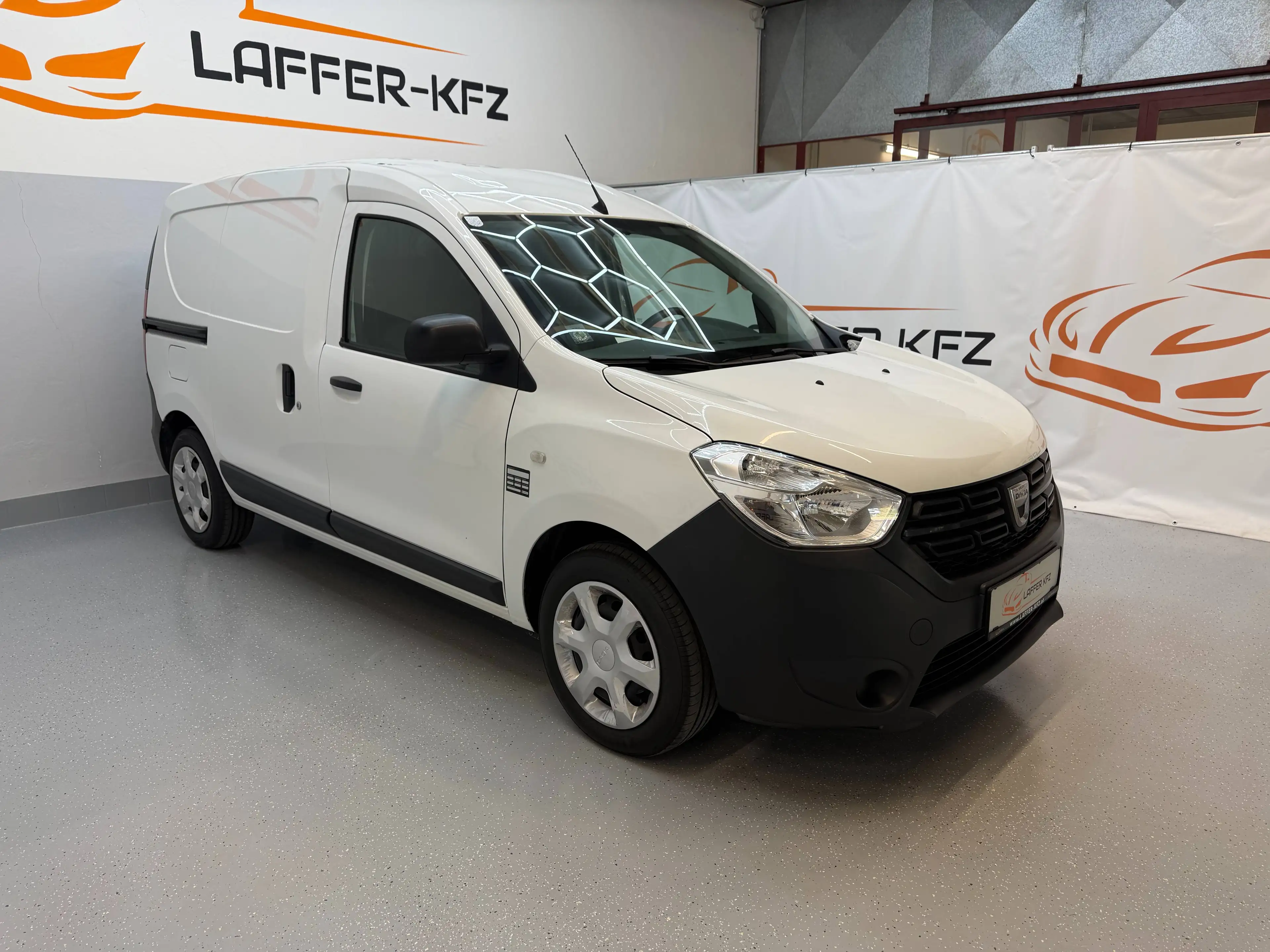 Dacia Dokker Comfort TCe 130 KLIMA PDC AHK — photo 7