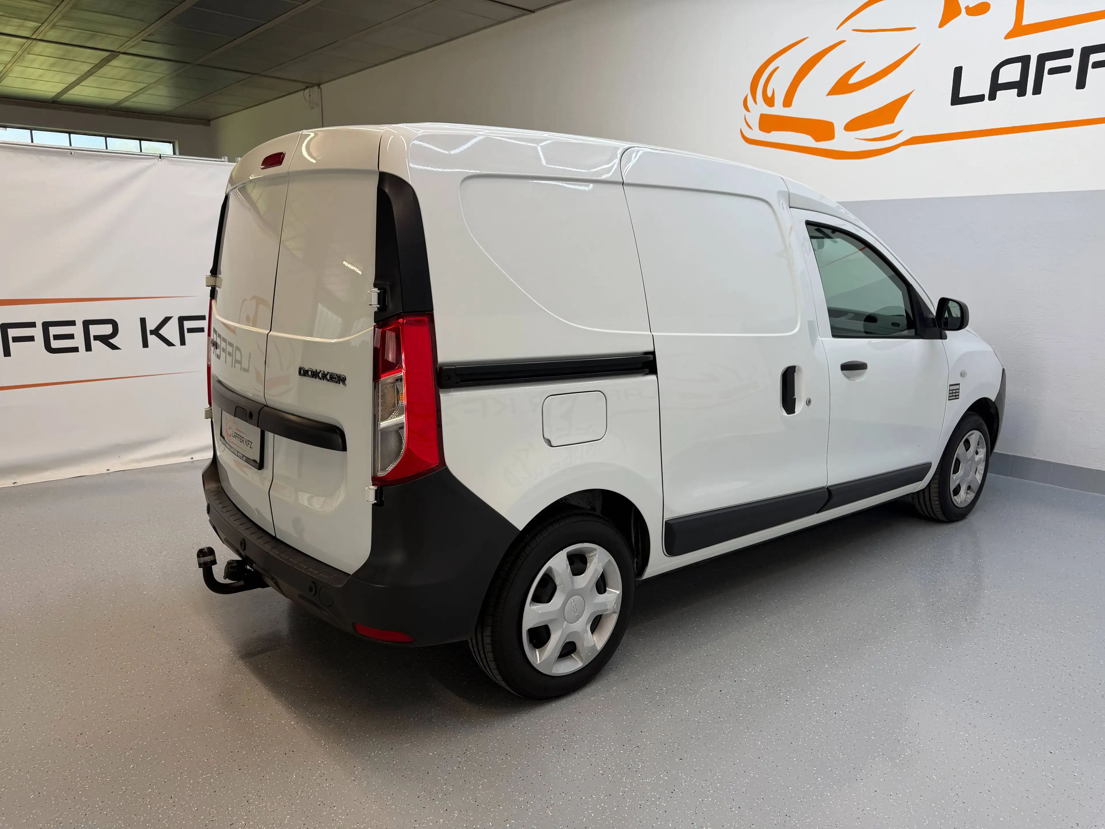 Dacia Dokker Comfort TCe 130 KLIMA PDC AHK — photo 12