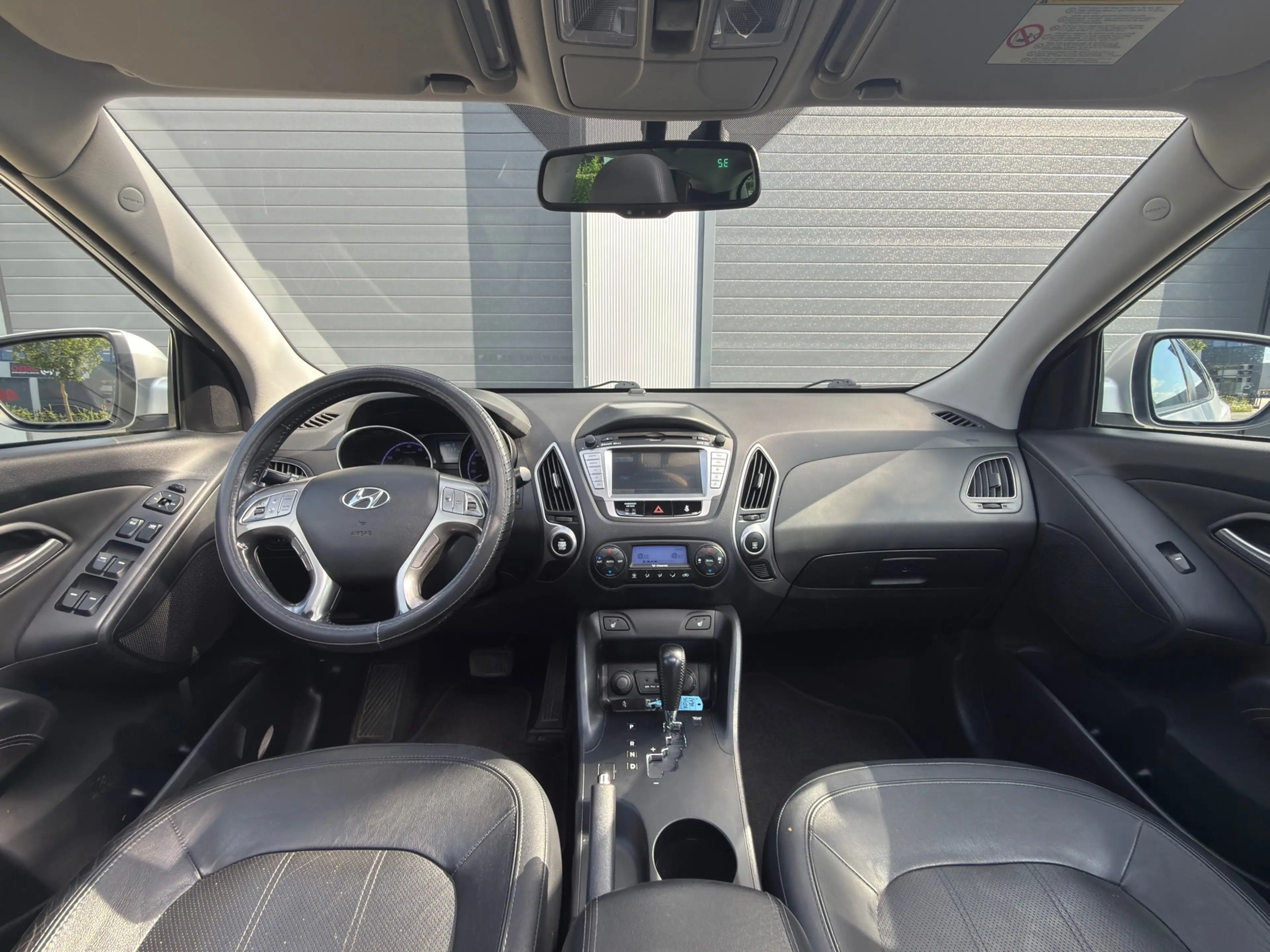 Hyundai iX35 2.0i 4WD i-Catcher / AUTOMAAT / SCHUIFDAK / NAP — photo 15