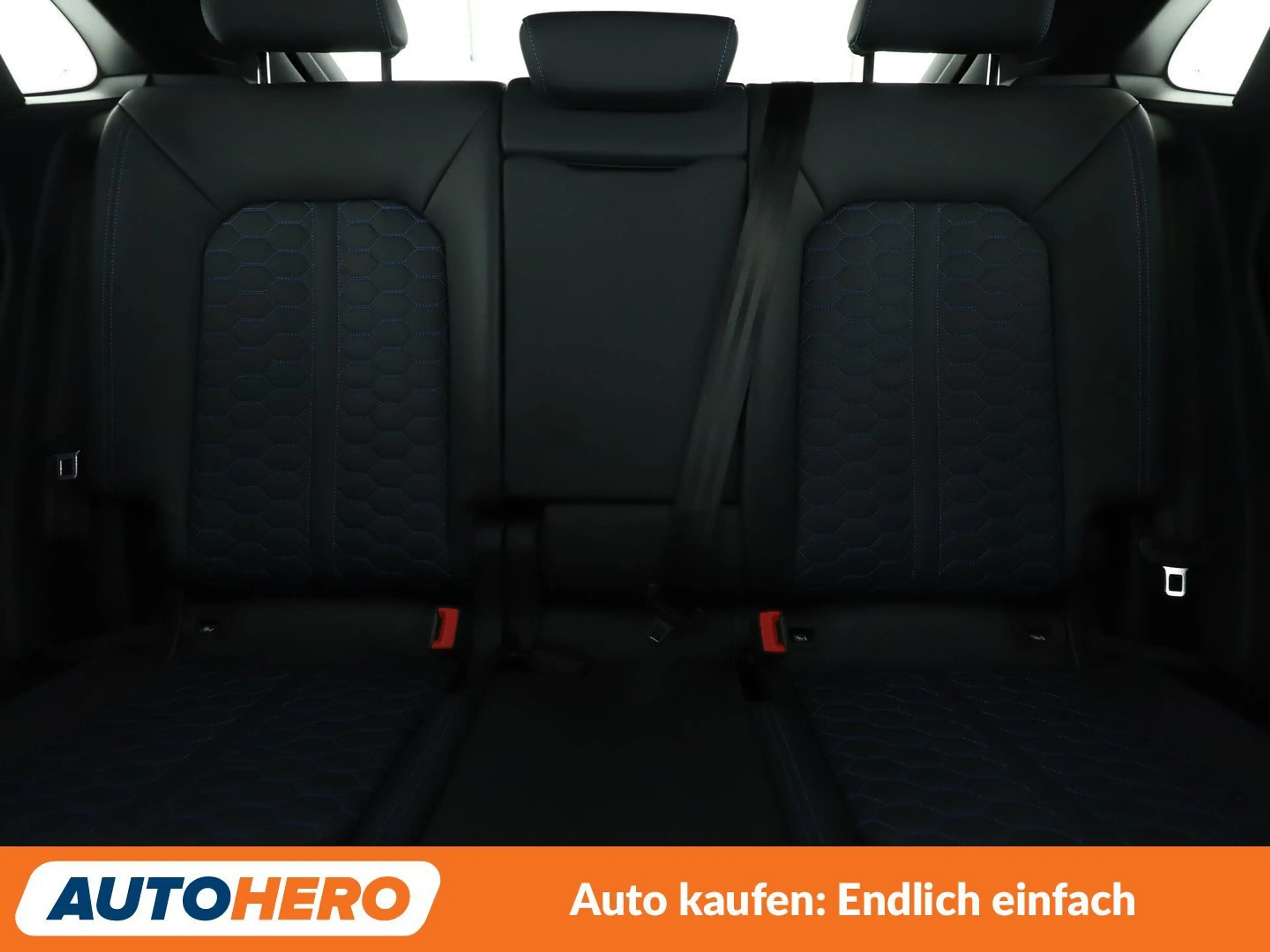 Audi RS Q3 2.5 TFSI quattro Aut.*NAVI*LED*CAM* — photo 15