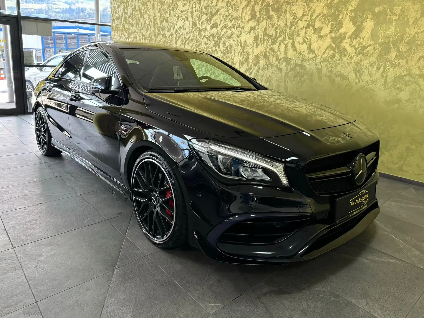 Mercedes-Benz CLA 45 AMG CLA 45 AMG 4Matic  *PERFORMANCE*LED*PANO* Schwarz - 2