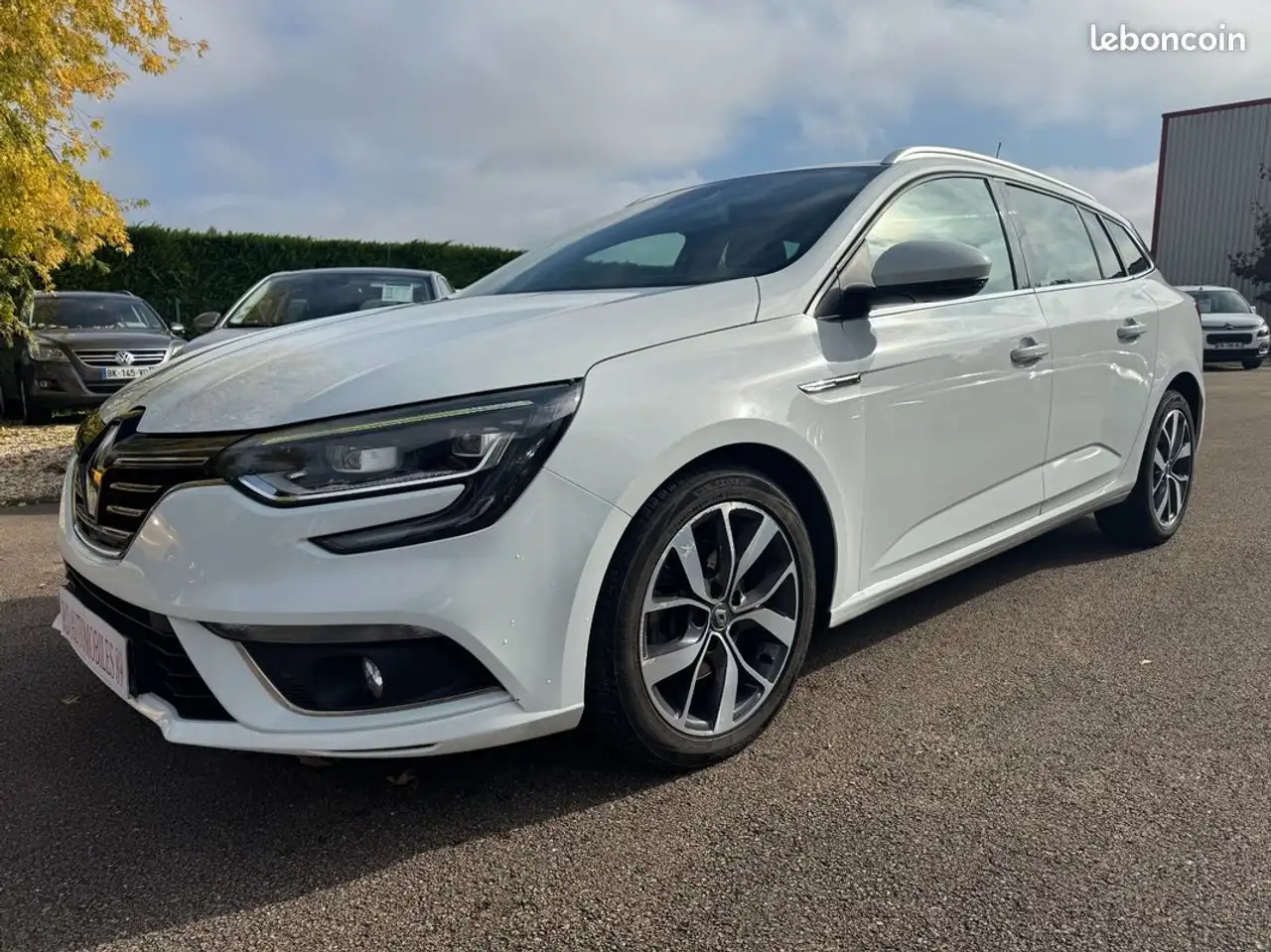 Renault Megane MÃGANE IV ESTATE 1.6 DCI 130 CH Intens