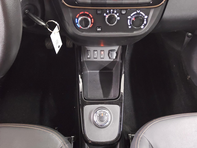 Dacia Spring Electric Extreme Leder Navi LED RFK — photo 6